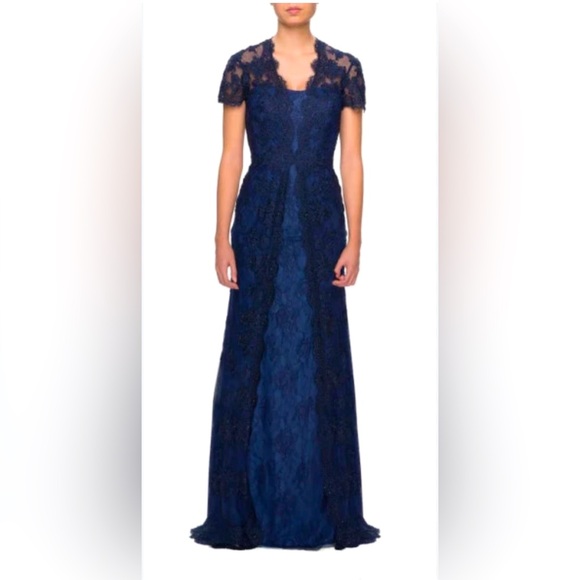 La Femme NWT A-Line Beaded Lace Navy Short Sleeve Gown Size 18